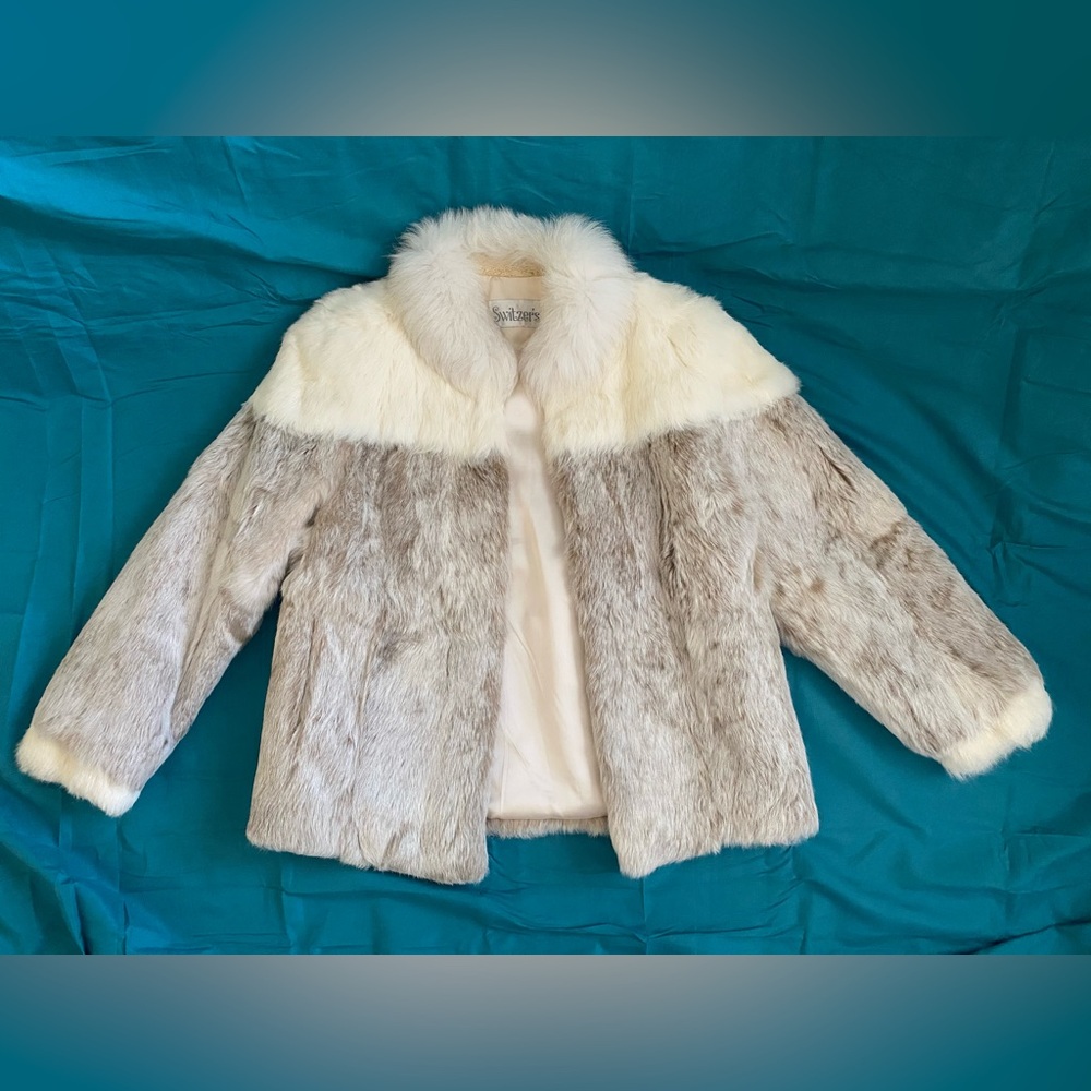 Stylish White and Gray real rabbit fur coat with Boxy Silhouette